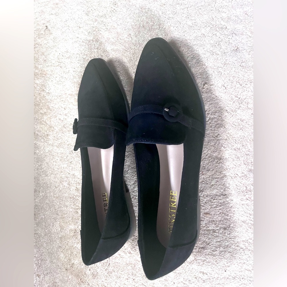 Black flats